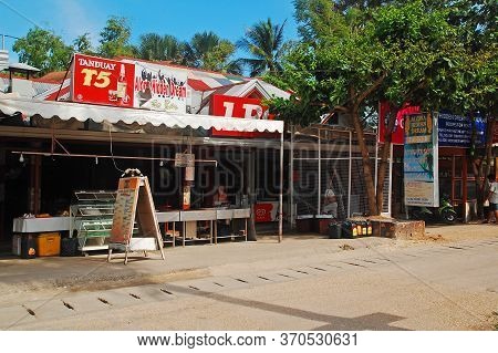 Bohol, Ph - Sept 1 - Alona Hidden Dream Restaurant Facade On September 1, 2015 In Alona Beach, Pangl