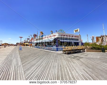 New York City - May 30, 2020: Paul's Daughter Restaurant On The Coney Island Boardwalk With Social D