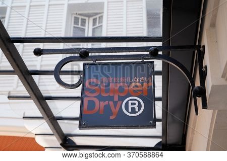 Bordeaux , Aquitaine / France - 05 05 2020 : Superdry Logo Sign For Store Of British Clothing Compan