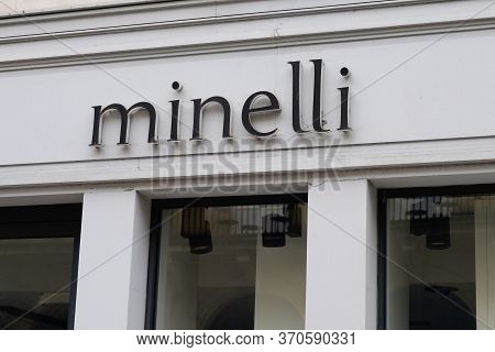 Bordeaux , Aquitaine / France - 05 12 2020 : Minelli Sign Logo Shop Chain Of Fashion Retailers Shoes