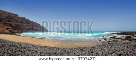 Lanzarote Orzola Playa la Cantera plaj Kanarya Adaları