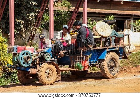 Heho, Myanmar - Nov 08, 2019: People At A Market In The City Center Of Heho In Myanmar, Former Burma