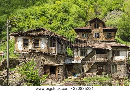 Pirin, Bulgaria -  May 2, 2014: Old House Know As The House Of Pirin Dragon In Village Of Pirin, Bla