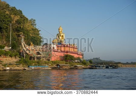 Thailand Sop Ruak Mekong Giant Buddha Temple