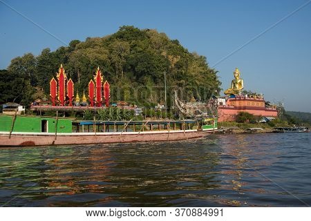 Thailand Sop Ruak Mekong Giant Buddha Temple