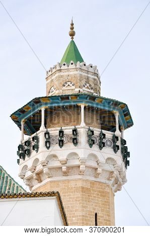 Tunis, Tunisia - February 06, 2009: Youssef Dey Mosque, Is A 17th-century Mosque In Located In Medin