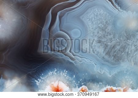 Agate Texture With Inclusions Of Unidentified Zeolites