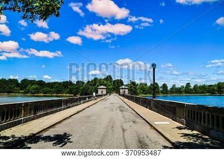 Landscape Shot Of Silver Lake Reservoir In Silver Lake Park, Staten Island, Ny. On A Beautiful Clear