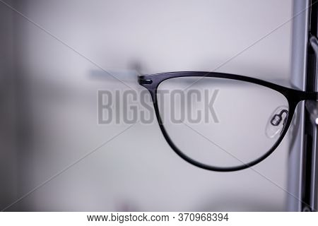 Glasses For Improving Vision On A Large Display