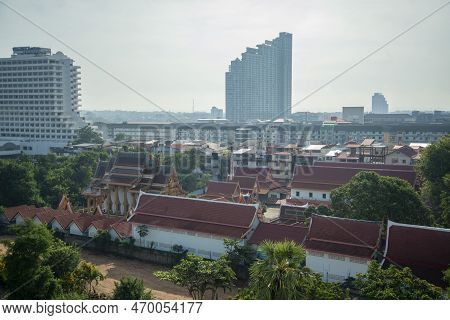 The View Of The Wat Mai Hat Krathingthong In The City Of Jomtien Near Pattaya In The Province Of Cho