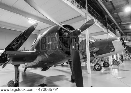 Yeovilton.somerset.united Kingdom.october 23rd 2022.a Gruman F6f Hellcat Is On Display At The Fleet 