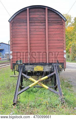 Old Buffer Stop In Weissach Train Station