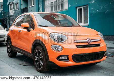 Vilnius, Lithuania - April 19, 2018: Fiat 500x Or Type 334 Is A Front Engined Five Door Hatchback Cr