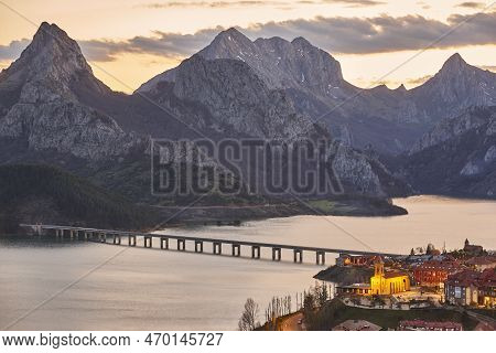 Picturesque Mountain And Reservoir Landscape In Spain. Riano. Castilla Leon