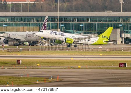 Zurich, Switzerland, January 20,2023 Air Baltic Bombardier Cs-300 Or A220 Aircraft Departing From Ru