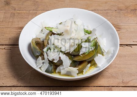 Salad With Green Tomato