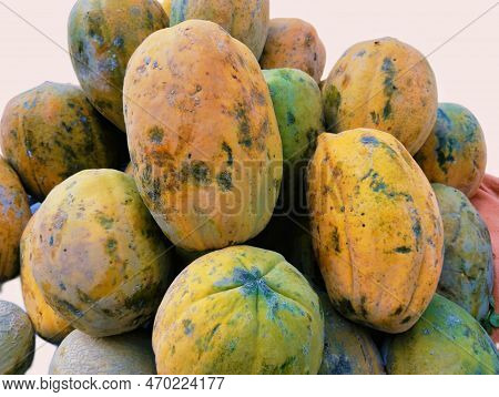 Heap Of Papaya Fruit Raw Papaw Fresh Pawpaw Carica-papaya Fleshy Juicy Whole Papayya Papeeta Food Cl