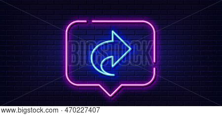 Neon Light Speech Bubble. Share Arrow Line Icon. Link Arrowhead Symbol. Communication Sign. Neon Lig