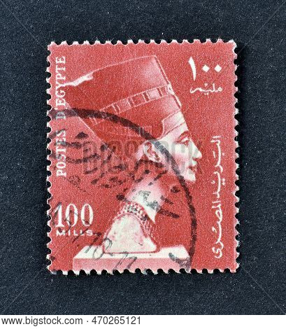 Postage Stamp Printed By Egypt, That Shows Portrait Of Queen Nefertiti, Circa 1953.