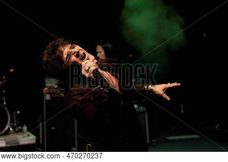 Mt. Clemens, Michigan -usa- January 28, 2023: Xyz Performing At The Emerald Theatre As Special Guest