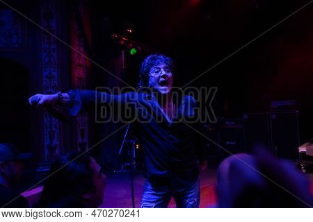 Mt. Clemens, Michigan -usa- January 28, 2023: Xyz Performing At The Emerald Theatre As Special Guest