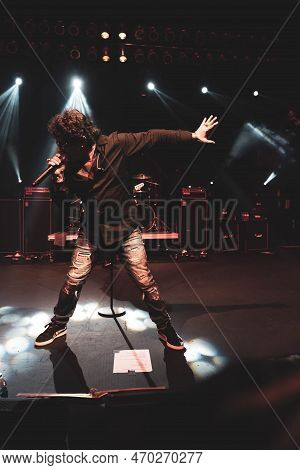 Mt. Clemens, Michigan -usa- January 28, 2023: Xyz Performing At The Emerald Theatre As Special Guest