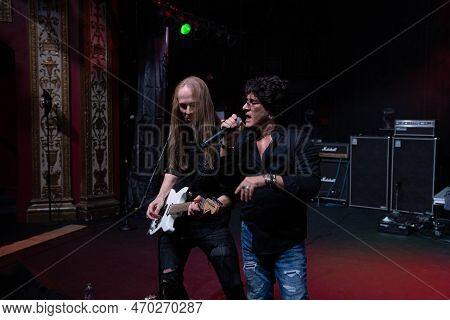 Mt. Clemens, Michigan -usa- January 28, 2023: Xyz Performing At The Emerald Theatre As Special Guest