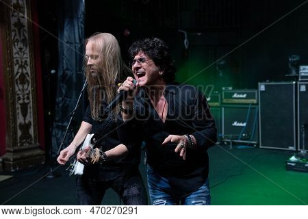 Mt. Clemens, Michigan -usa- January 28, 2023: Xyz Performing At The Emerald Theatre As Special Guest