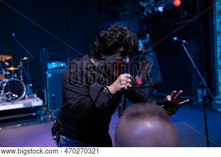 Mt. Clemens, Michigan -usa- January 28, 2023: Xyz Performing At The Emerald Theatre As Special Guest