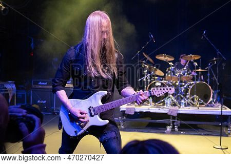 Mt. Clemens, Michigan -usa- January 28, 2023: Xyz Performing At The Emerald Theatre As Special Guest