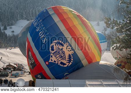 Chateau-d'oex,vaud, Switzerland - 23 January 2023: Hot Air Balloon. People Working For The Preparati