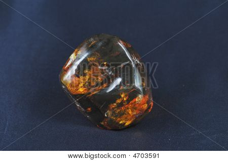 Amber taşı