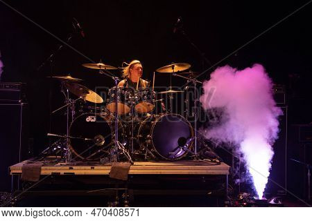 Mt. Clemens, Michigan -usa- January 28, 2023: George Lynch Performing At The Emerald Theatre With Sp