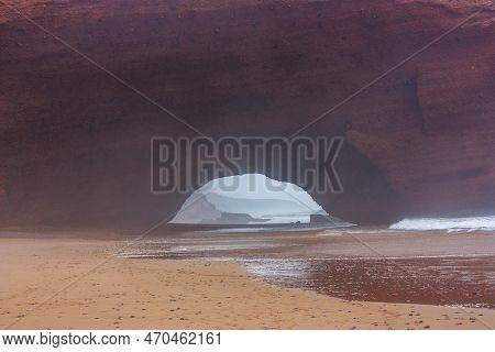 Mistical Photo Of Popular Tourist Destination In Africa
