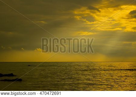 Dramatic Golden Time With Sun Ray Cloudscape.