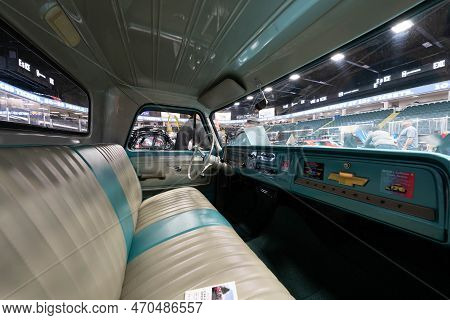 Flint, Michigan -usa- February 10, 2023:  8Th Annual Chrome And Ice Winter Indoor Autoshow At The Do
