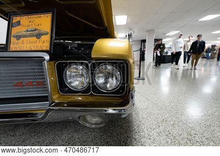 Flint, Michigan -usa- February 10, 2023:  8Th Annual Chrome And Ice Winter Indoor Autoshow At The Do