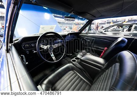 Flint, Michigan -usa- February 10, 2023:  8Th Annual Chrome And Ice Winter Indoor Autoshow At The Do