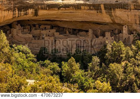 Spruce Tree House Tucked Under Canyon Cliff In Mesa Verde National Park