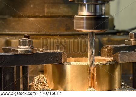 The Plunge Milling Process On Nc Milling Machine. The Metal Working Concept On The Milling Machine.