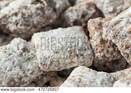 Homemade Sweet Muddy Buddy Puppy Chow