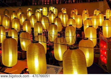 Closeup And Crop Group Of Chinese Lantern Hang On In Chinese Food Market Ceiling For Welcome Of Chin