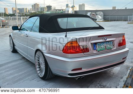 San Juan, Ph - Nov 20 - Bmw 330 Ci At Bimmers Reunite On November 20, 2022 In San Juan, Philippines.