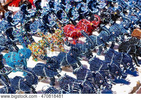 African Curios Of Animals Made From Beads And Wire