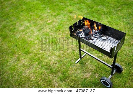 Barbaque In preparazione, con il fuoco