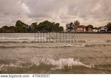 Thailand Prachuap Bang Wat Saphan Bo Thong Lang