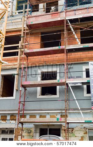 an old residential building in the city will be expanded