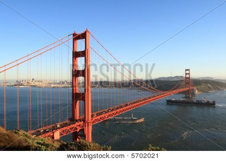 Golden Gate Bridge