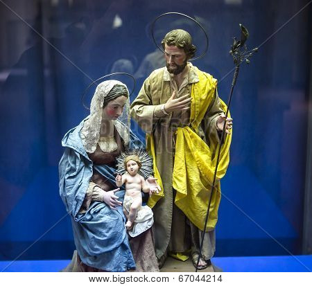 Figurines in San Lorenzo Maggiore church, Naples, Italy