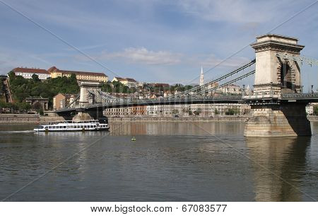 Széchenyi Chain Bridge (Budapest)